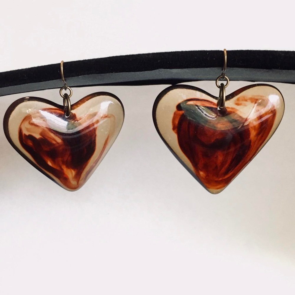 Lucite or Acrylic / Resin Swirl Heart Drop Earrings